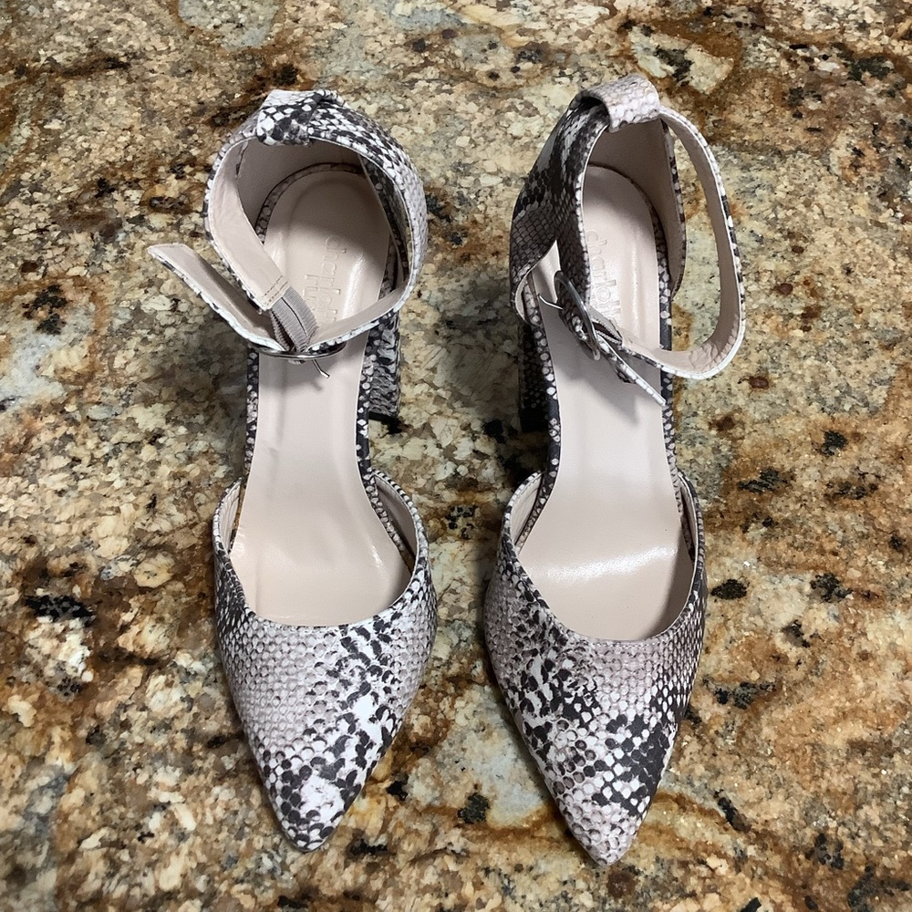 Charlotte Russe d’Orsay Pump Block Heel Pointed Toe Snakeskin Style Pump Size 7